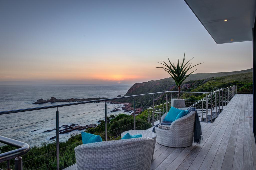 Retreat On Cliff Bed & Breakfast Книсна Екстериор снимка